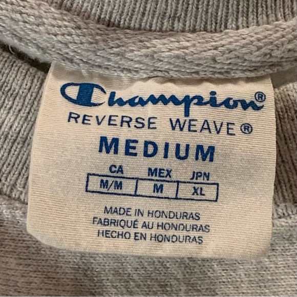 CHAMPION REVERSE WEAVE WOMENS LIGHT GREY CREWNECK PULLOVER SWEATER SIZE MEDIUM - Picture 5 of 6